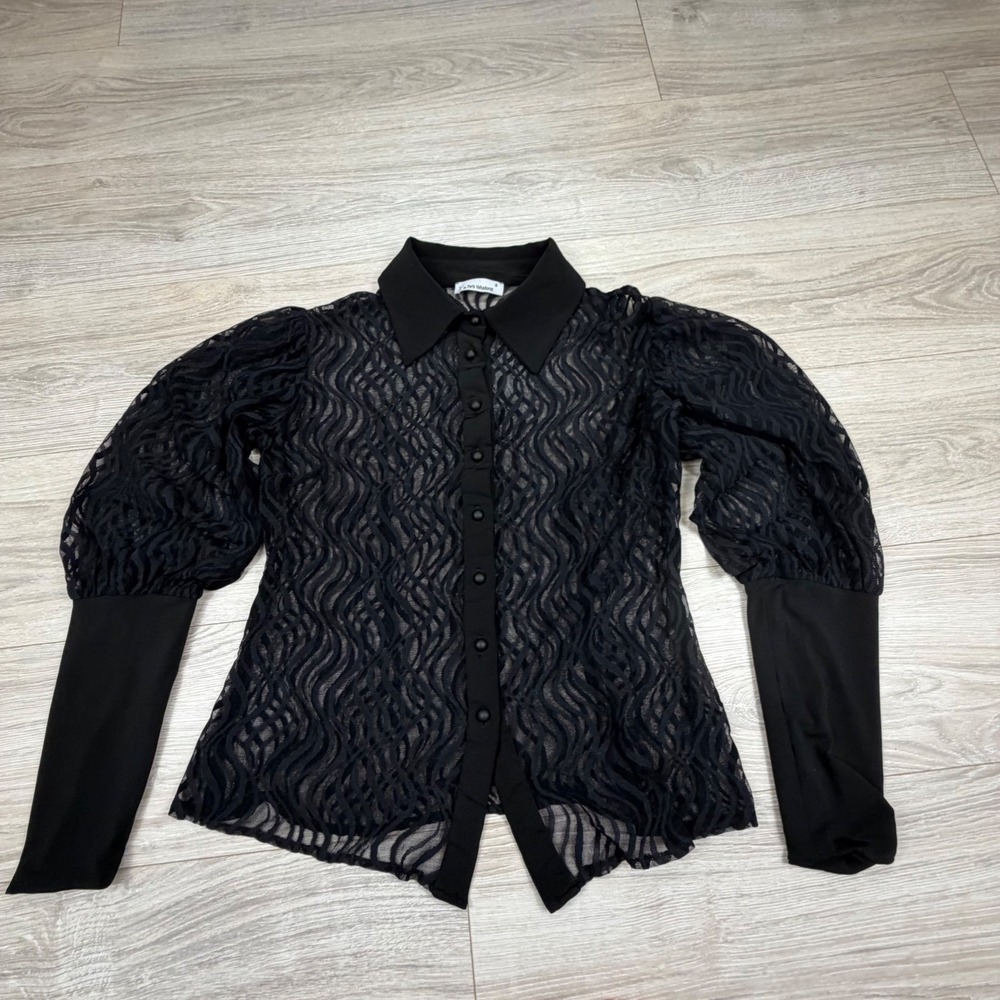 V by Paris Valtadoros Black Sheer Lace Wavy Button Down Blouse Top Small